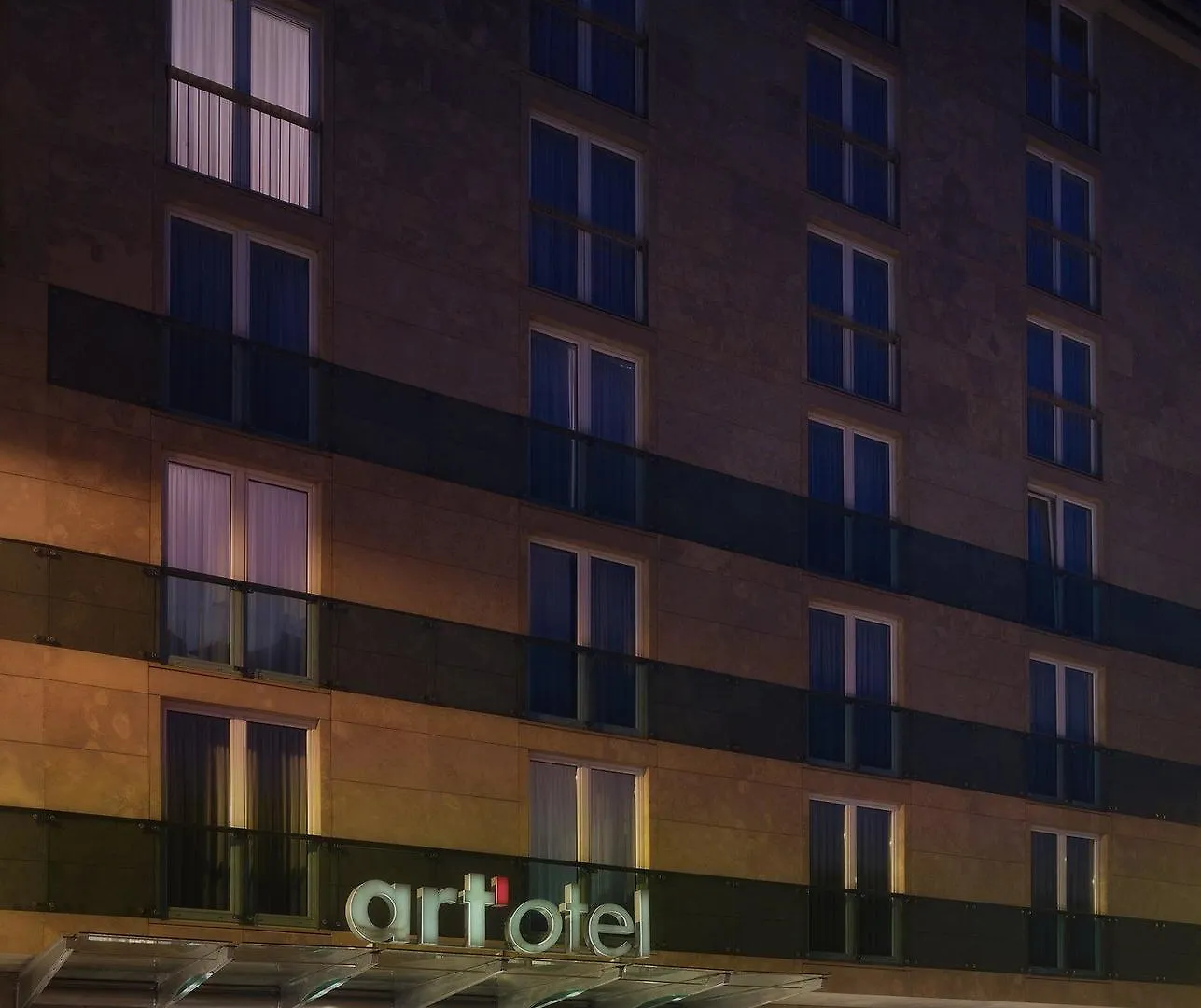 **** Hotel Park Plaza Budapest Ungarn